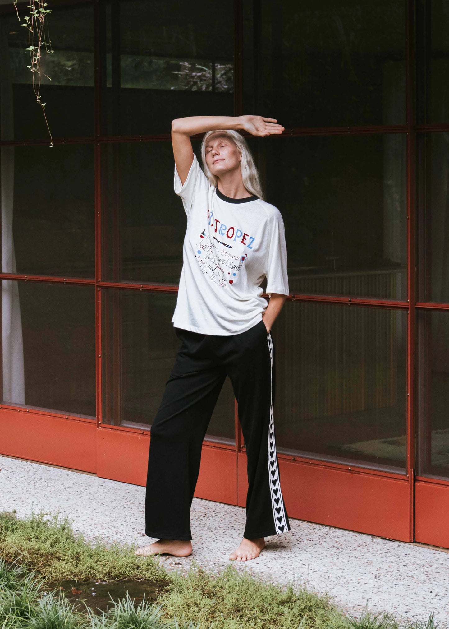 NEAR THE SEA - St Tropez Hemp Tee