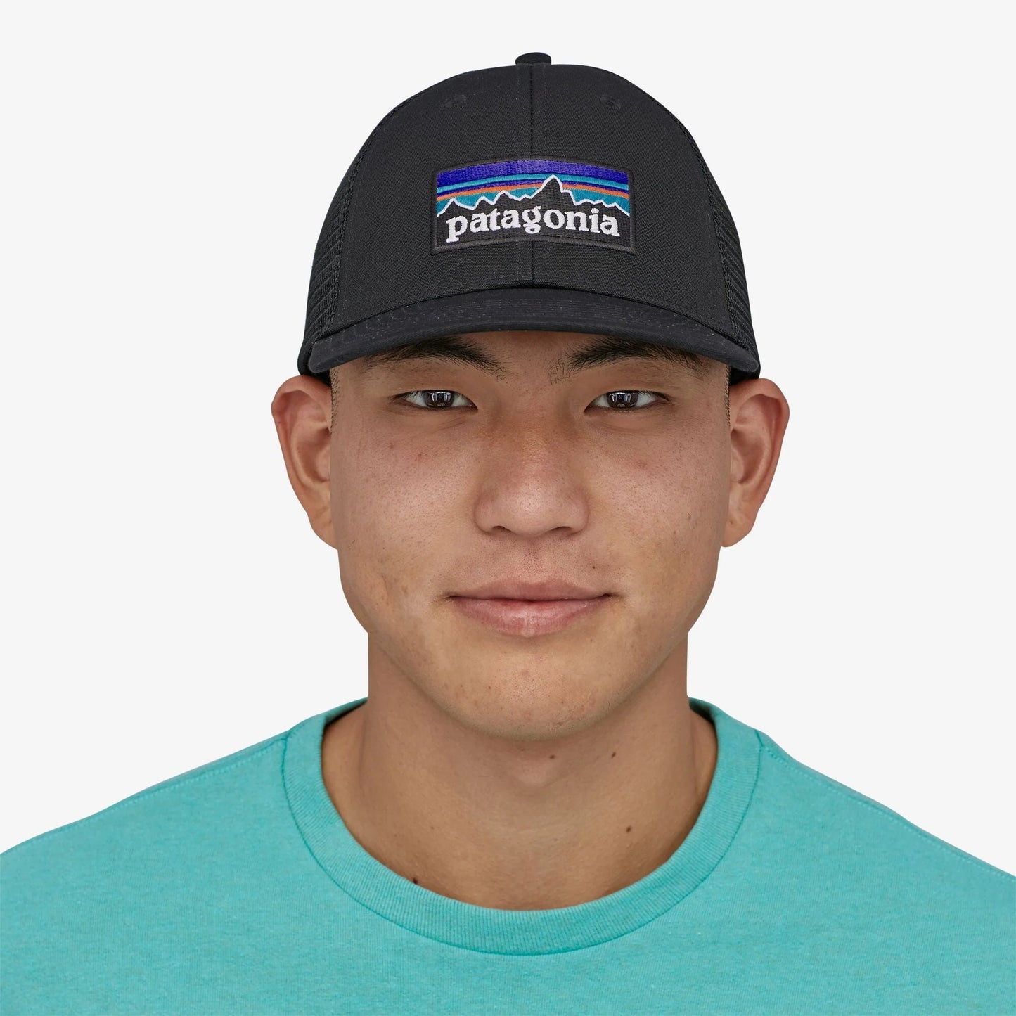 Patagonia - P-6 Logo LoPro Trucker Hat Black