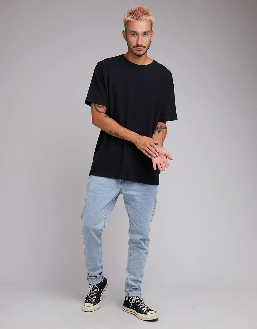 SILENT THEORY - Oversized Tee - Black