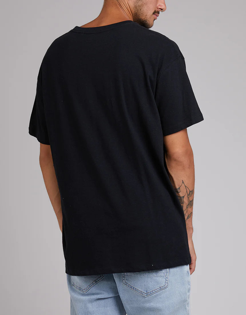 SILENT THEORY - Oversized Tee - Black