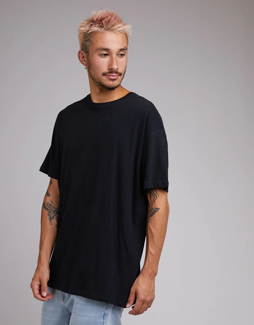 SILENT THEORY - Oversized Tee - Black