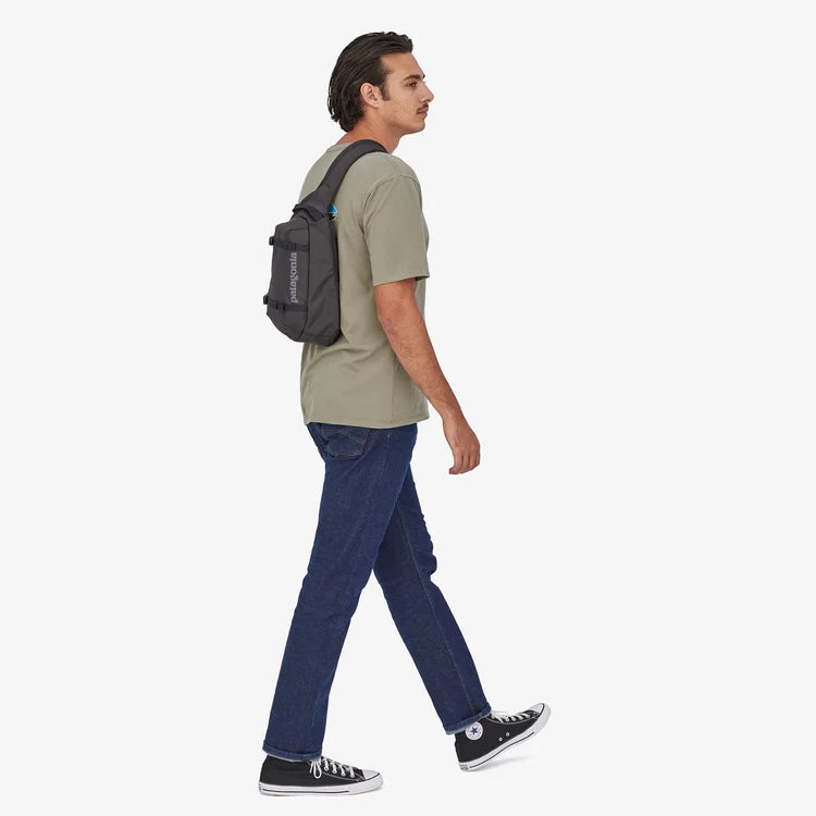 PATAGONIA - Atom Sling Bag 8L - BLACK
