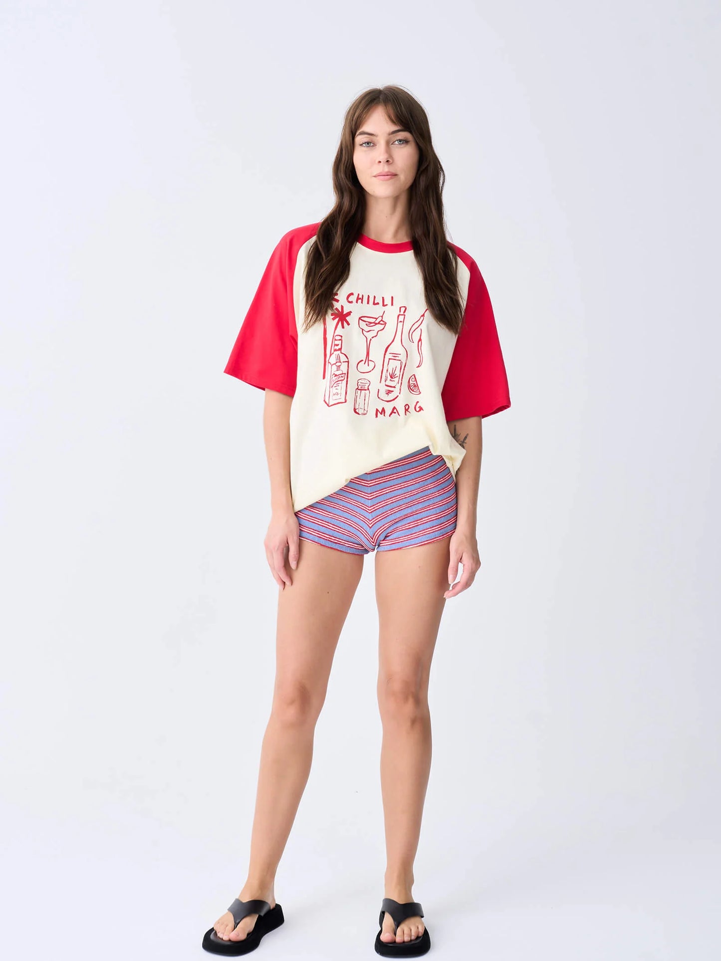 NEAR THE SEA - Chilli Marg Raglan Tee