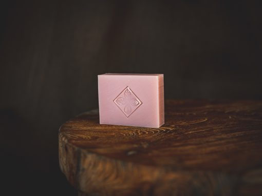 BASE SOAP - Bar Soap Geranium & Pink Clay