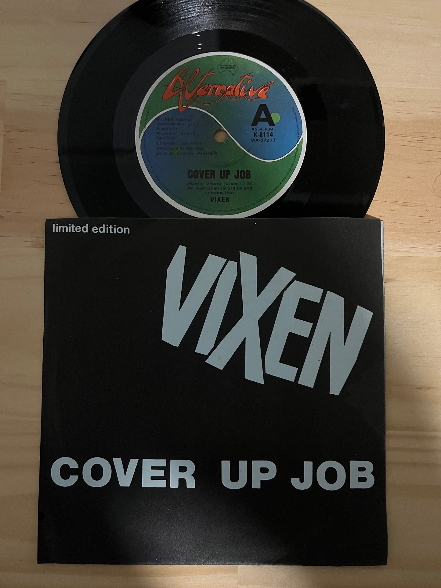 VIXEN Cover Up Job 7’’ 45 Rare Ltd Edition Mint