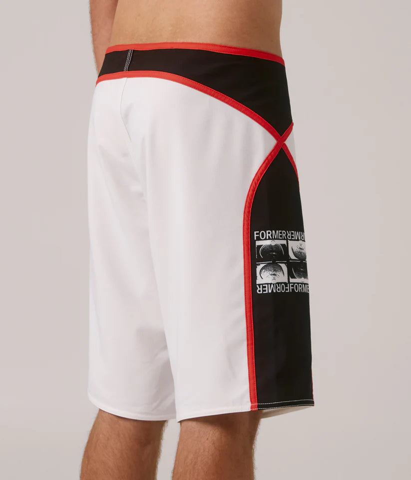FORMER - CHUN 20' TRUNK // WHITE