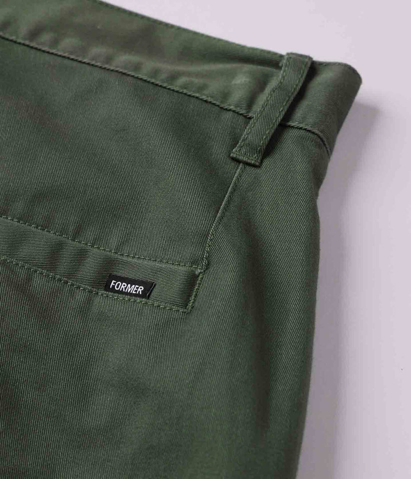 FORMER - Legacy Chino Pant - Deep Olive