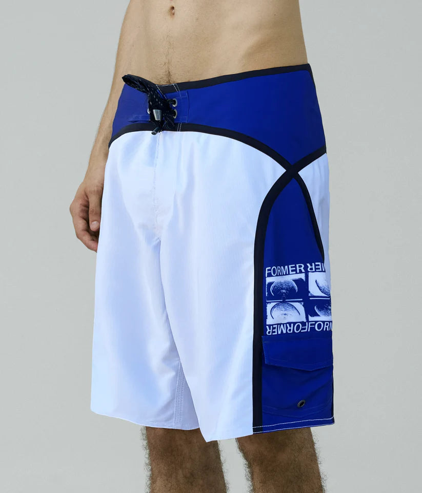 FORMER - CHUN TRUNK 21' // WHITE BLUE