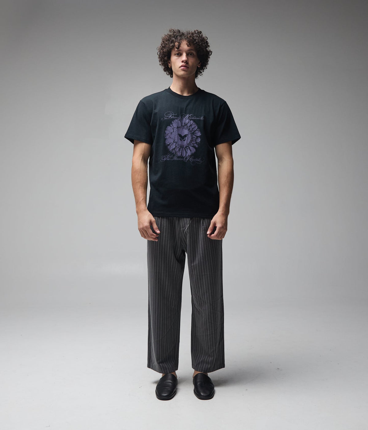 FORMER - Flutter T-Shirt - BLACK