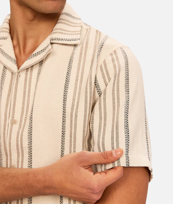 INDUSTRIE - The Carmona Short Sleeve Shirt - Beige/Black/Caramel