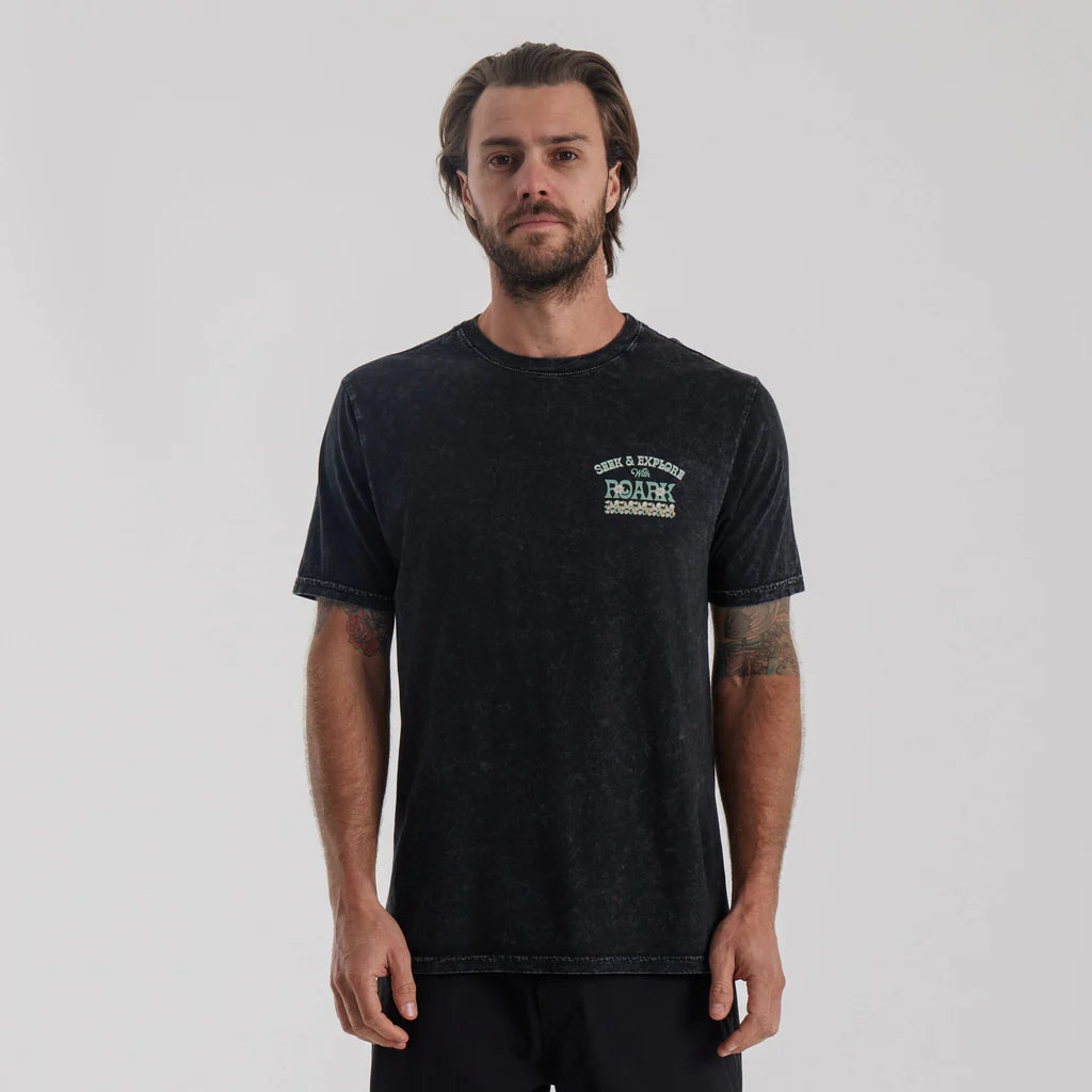 ROARK -Seek & Explore Premium Tee - Black