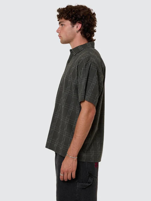 THRILLS - Built to Win Short Sleeve Cropped Shirt - Oil Green