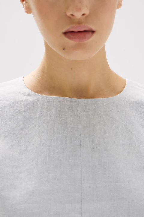ASSEMBLY LABEL - Tori Linen Top - BLUE HAZE