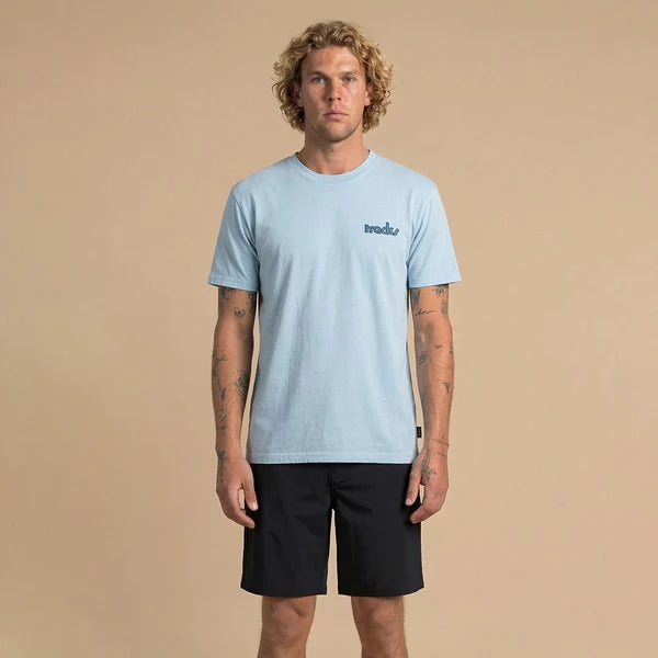 TRACKS - April 1976 - Soul Arch - LIGHT BLUE