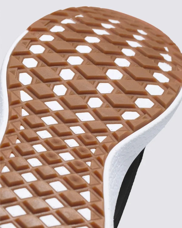 VANS - Ultra Range Exo - Black/white