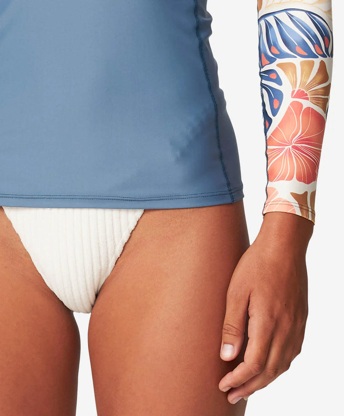 O'NEILL -Women's Bahia 1/4 Zip LS Rash Vest - Vintage Aloha White