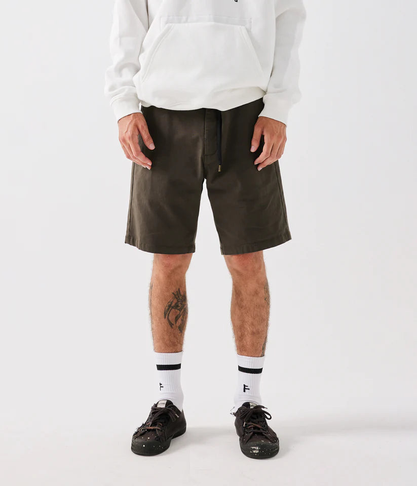 FORMER - Crux Walkshort - DEEP OLIVE
