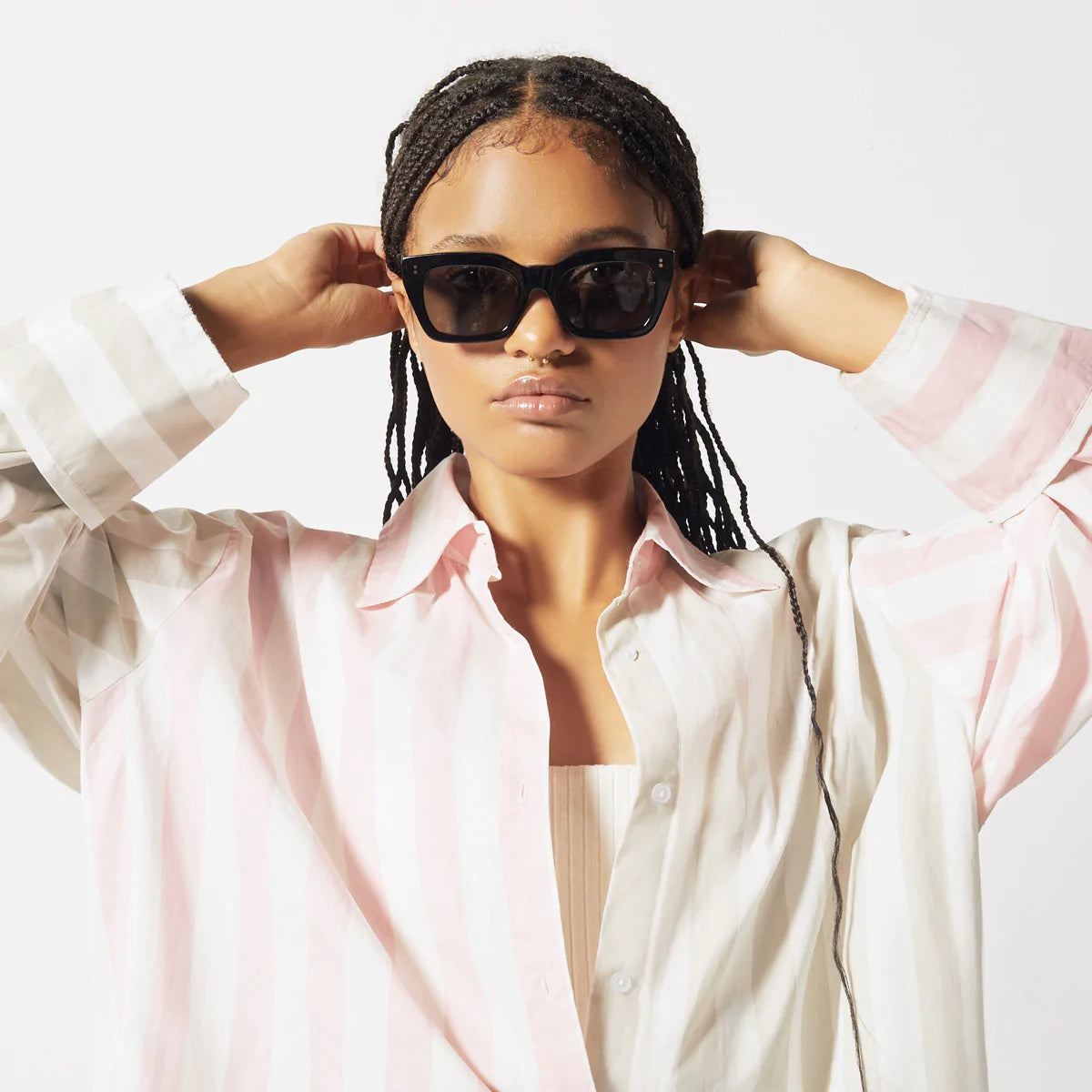 STATUS ANXIETY - Sunglasses Antagonist - Black