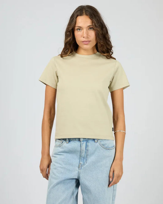 SILENT THEORY - Regular Tee - KHAKI