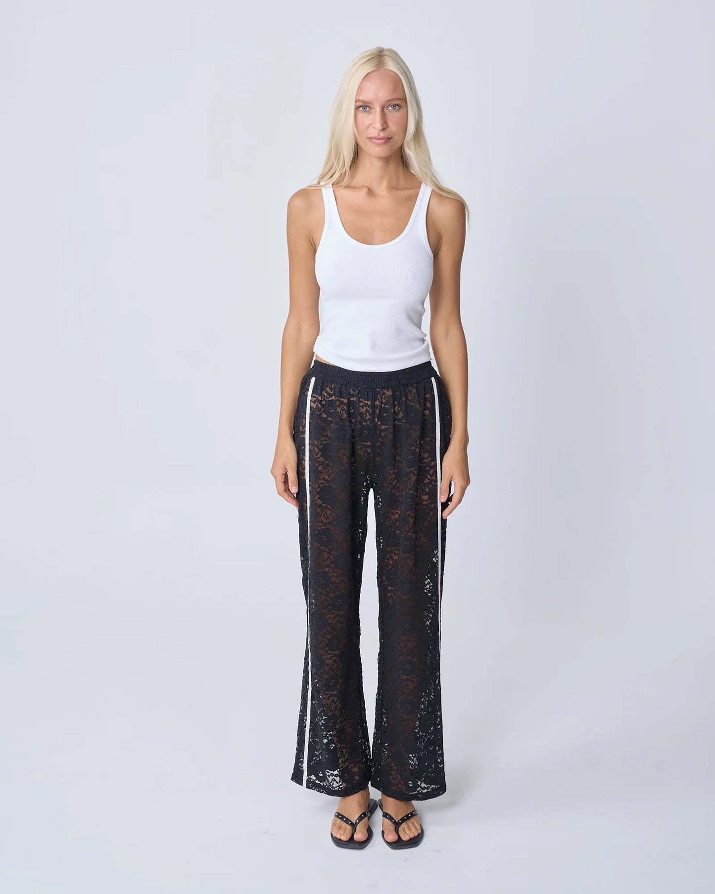 NEAR THE SEA - Racer Pant Lace - BLACK