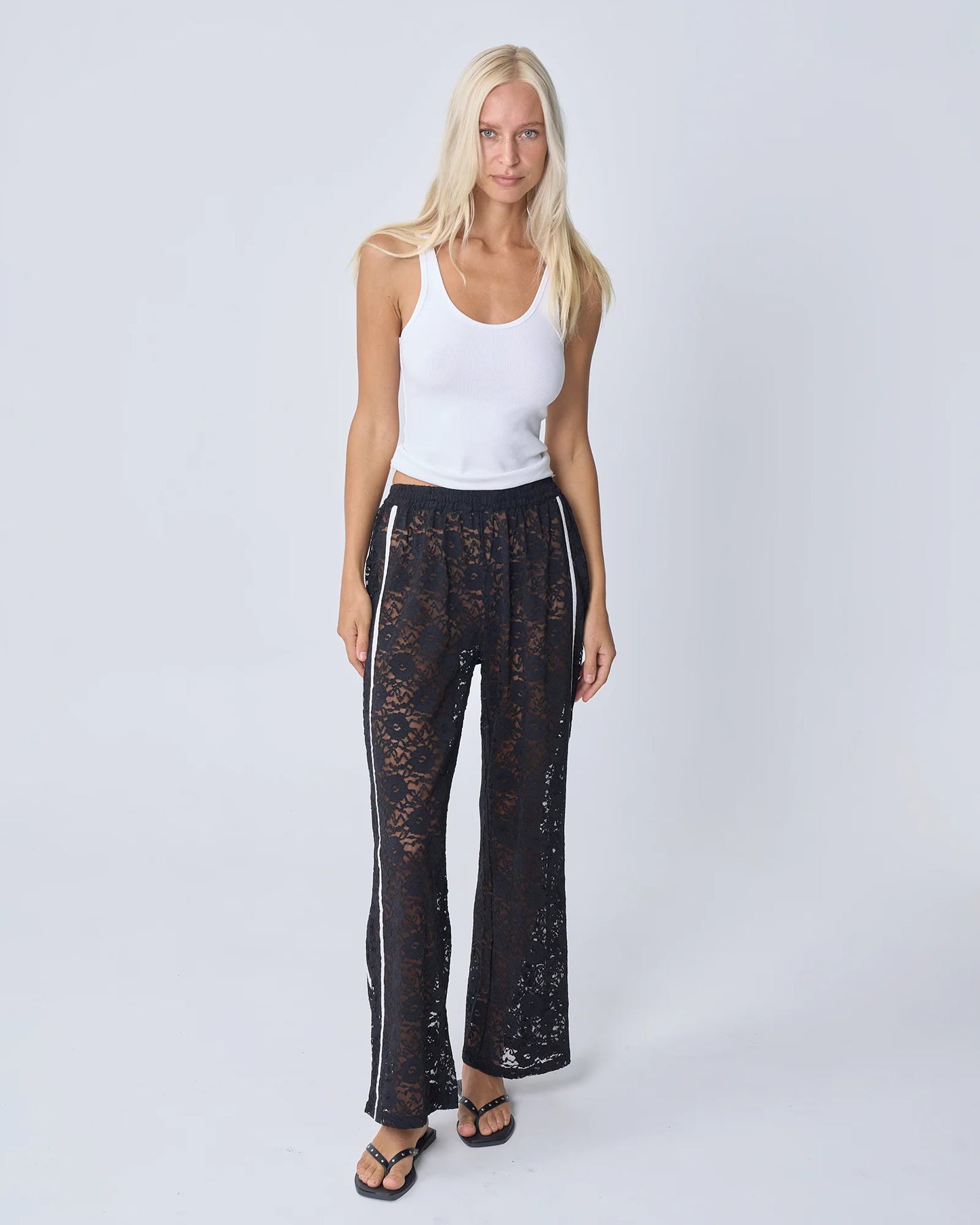 NEAR THE SEA - Racer Pant Lace - BLACK