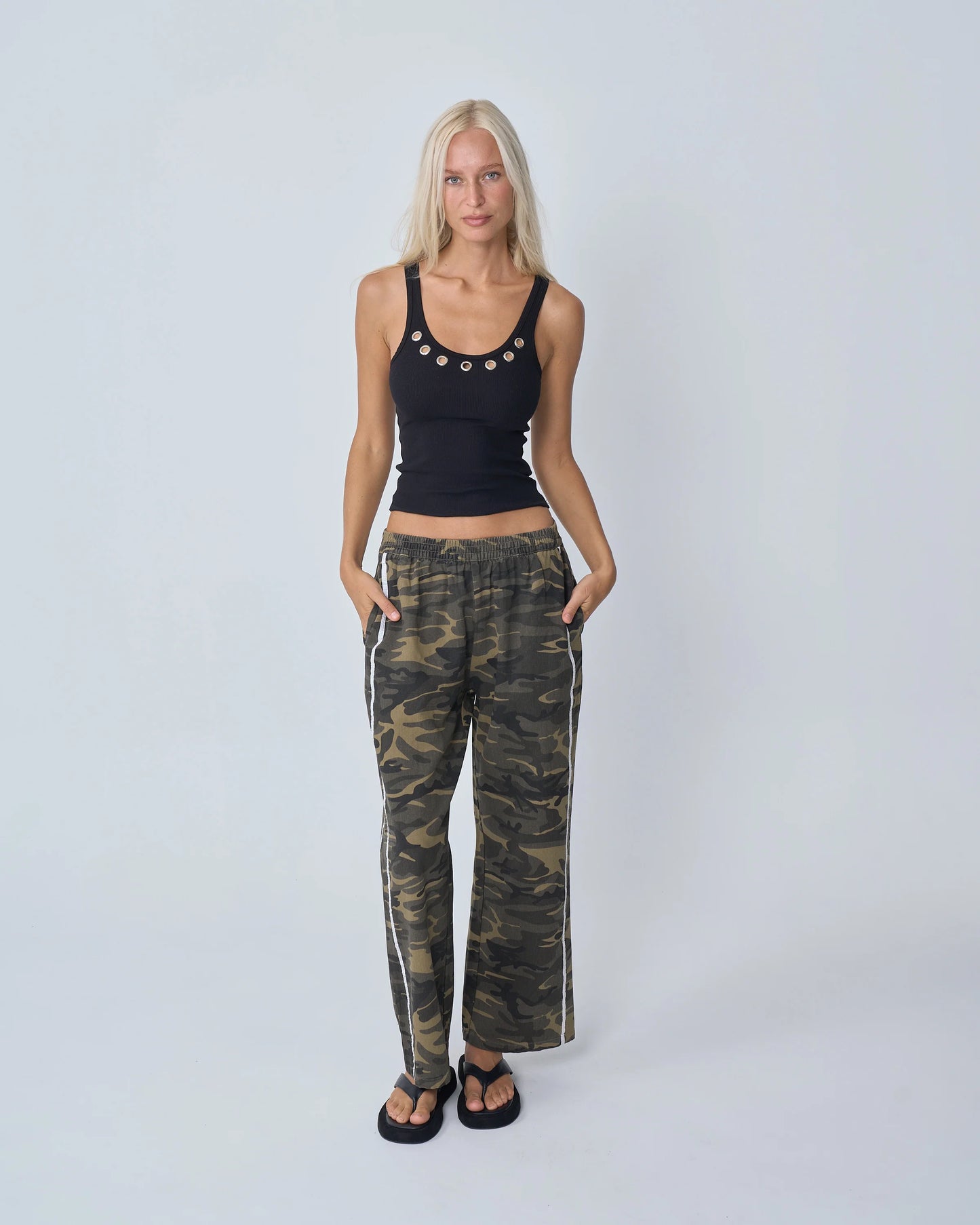 NEAR THE SEA - Racer Pant - Camo