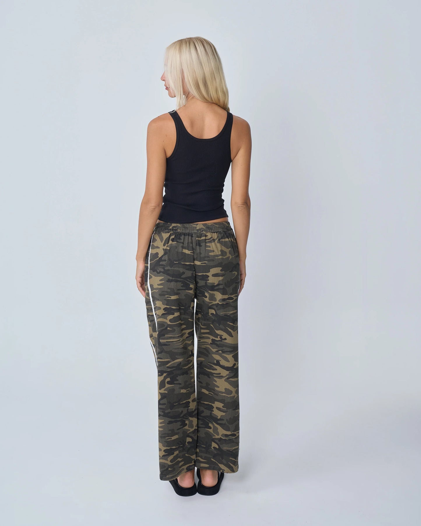 NEAR THE SEA - Racer Pant - Camo