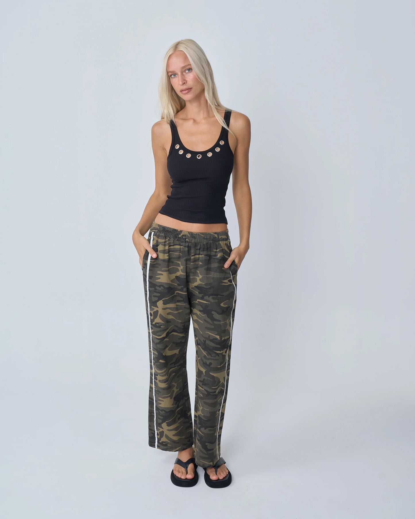 NEAR THE SEA - Racer Pant - Camo