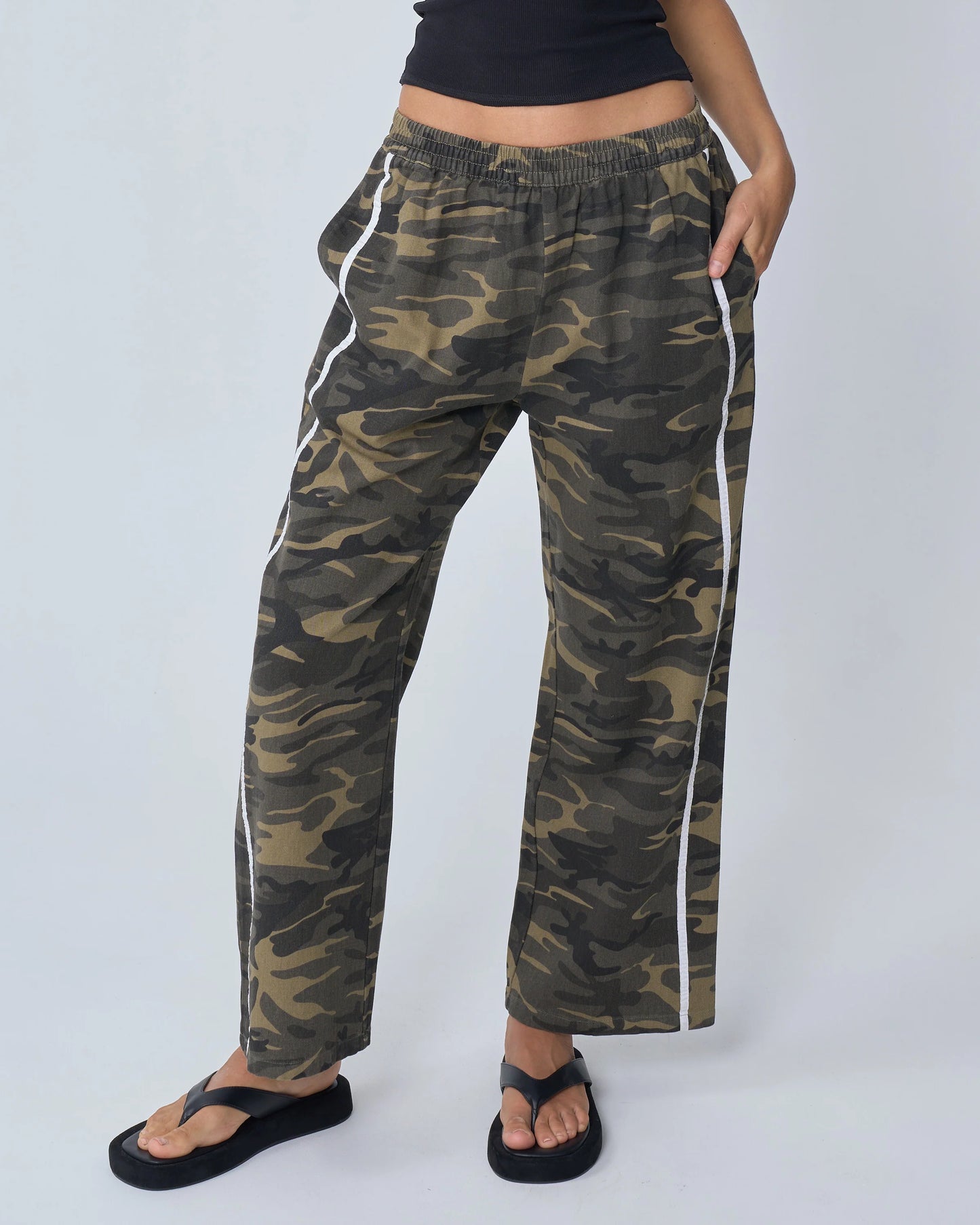 NEAR THE SEA - Racer Pant - Camo
