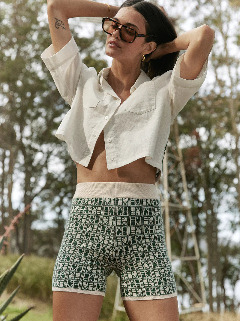 JUAN & ME - Iconic Yardage Short - Green