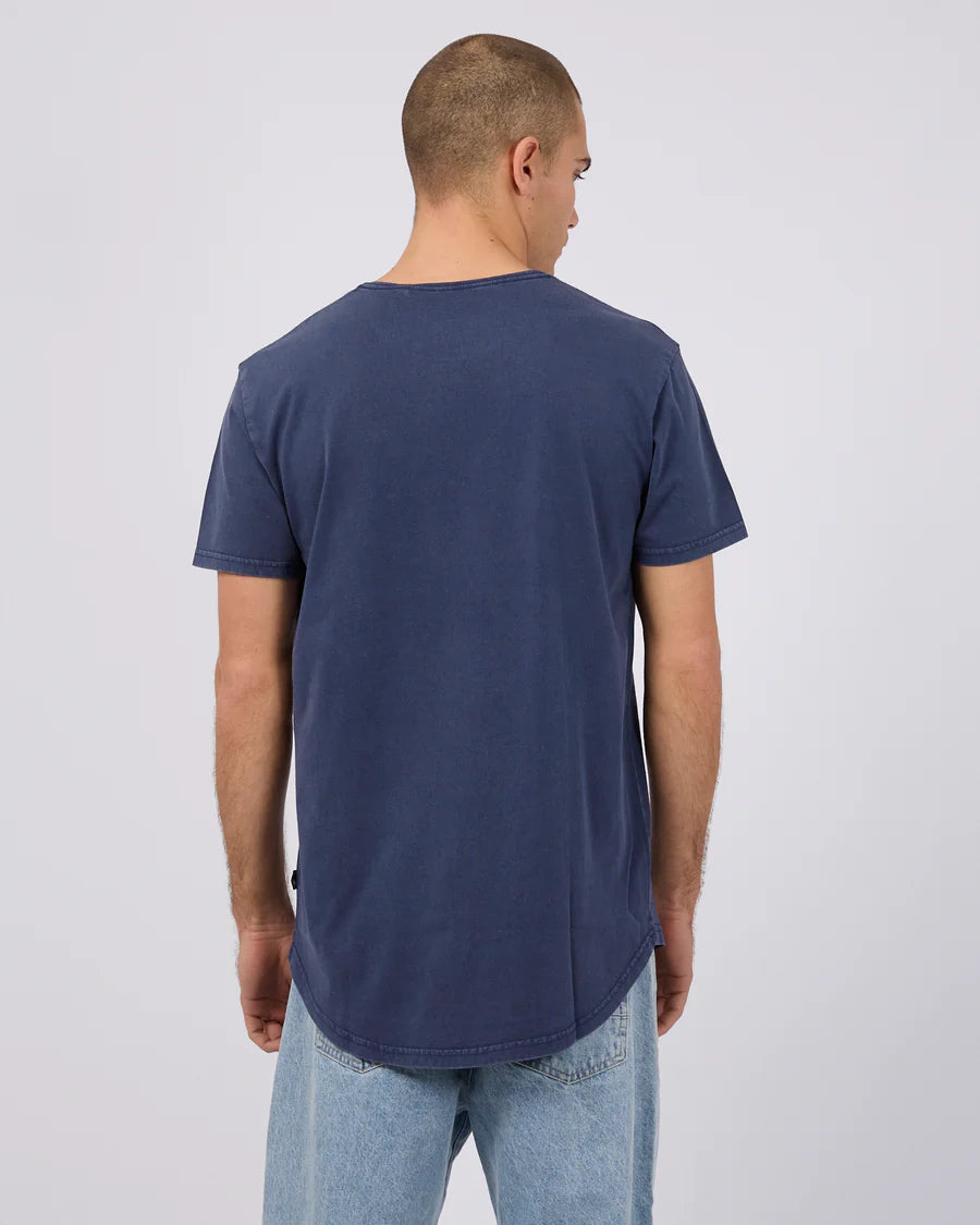 SILENT THEORY -  Tail Tee - Navy
