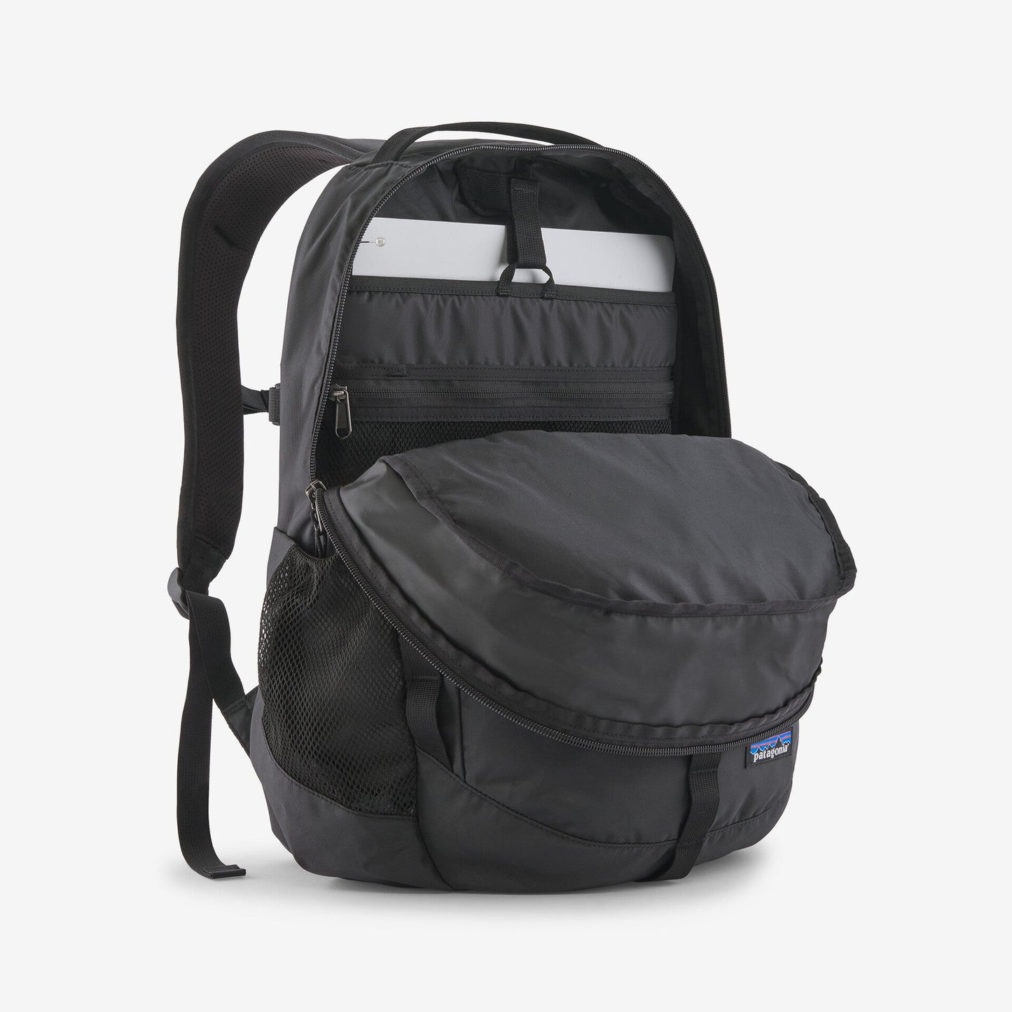 PATAGONIA - Refugio Daypack 26L - BLACK