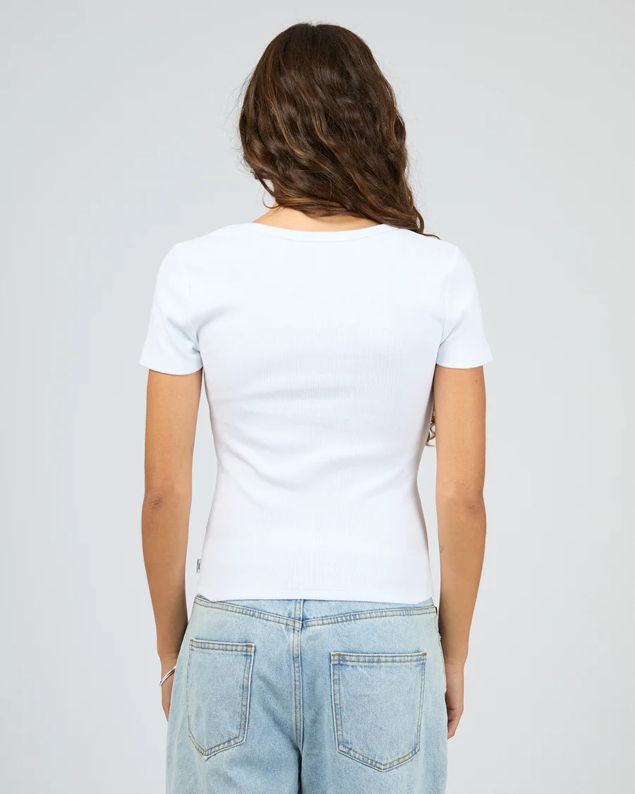 SILENT THEORY - Mia Tee - WHITE