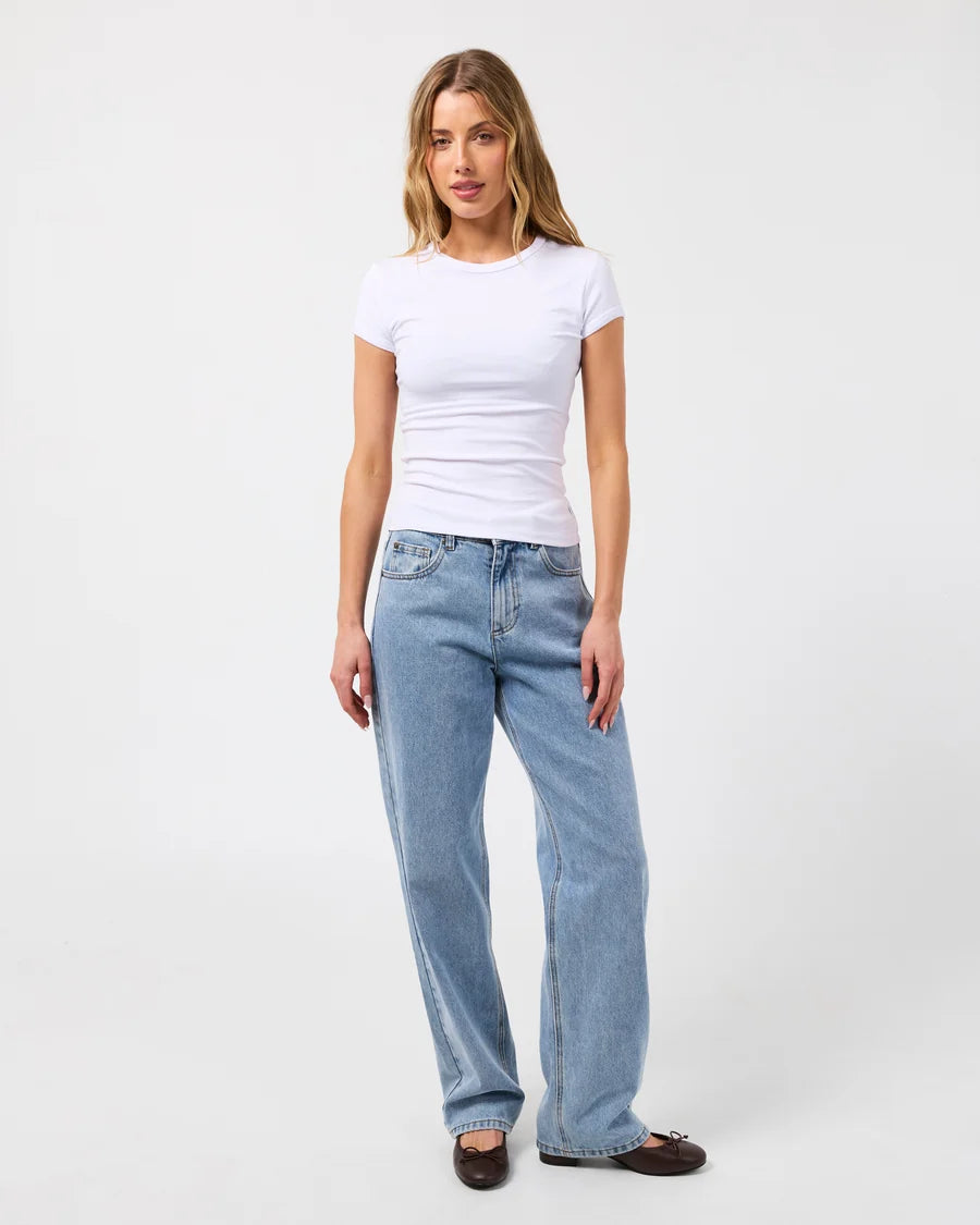 SILENT THEORY - Luxe Rib Baby Tee - WHITE