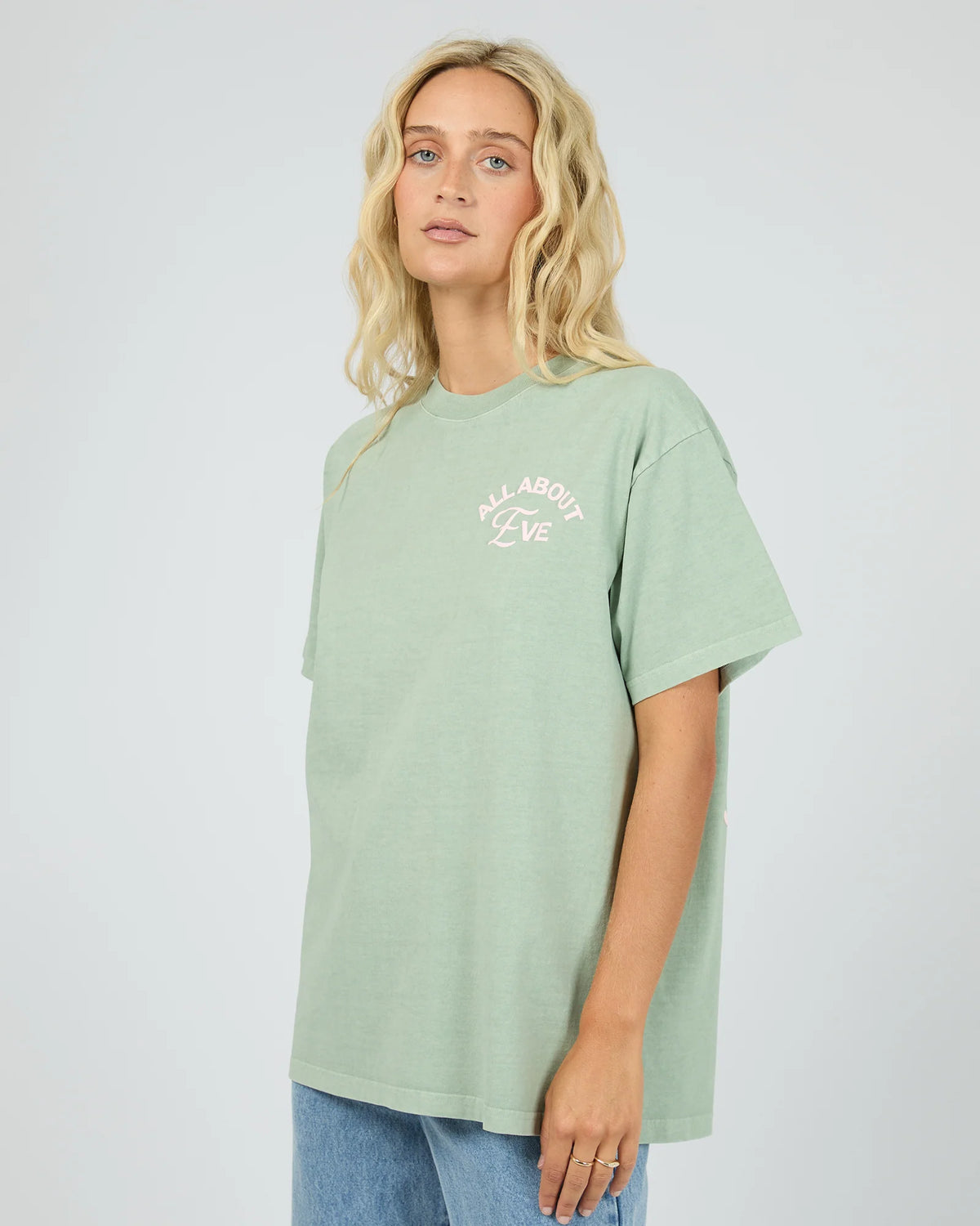 ALL ABOUT EVE - Matcha Club Relaxed Tee - SAGE