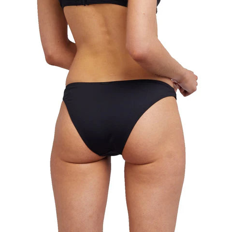 ALL ABOUT EVE -  Essentials Cheeky Hi Cut Pant - BLACK