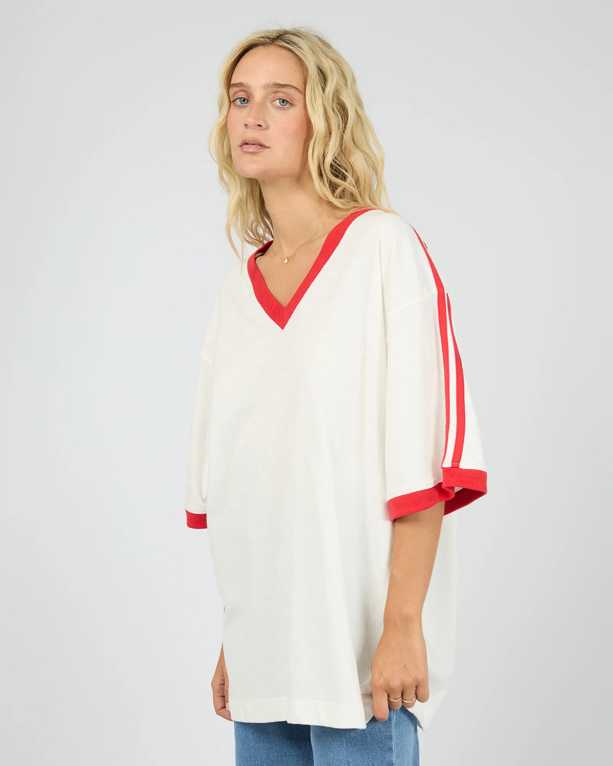 ALL ABOUT EVE - Zulu Panel Oversized V Neck Tee Vintage White