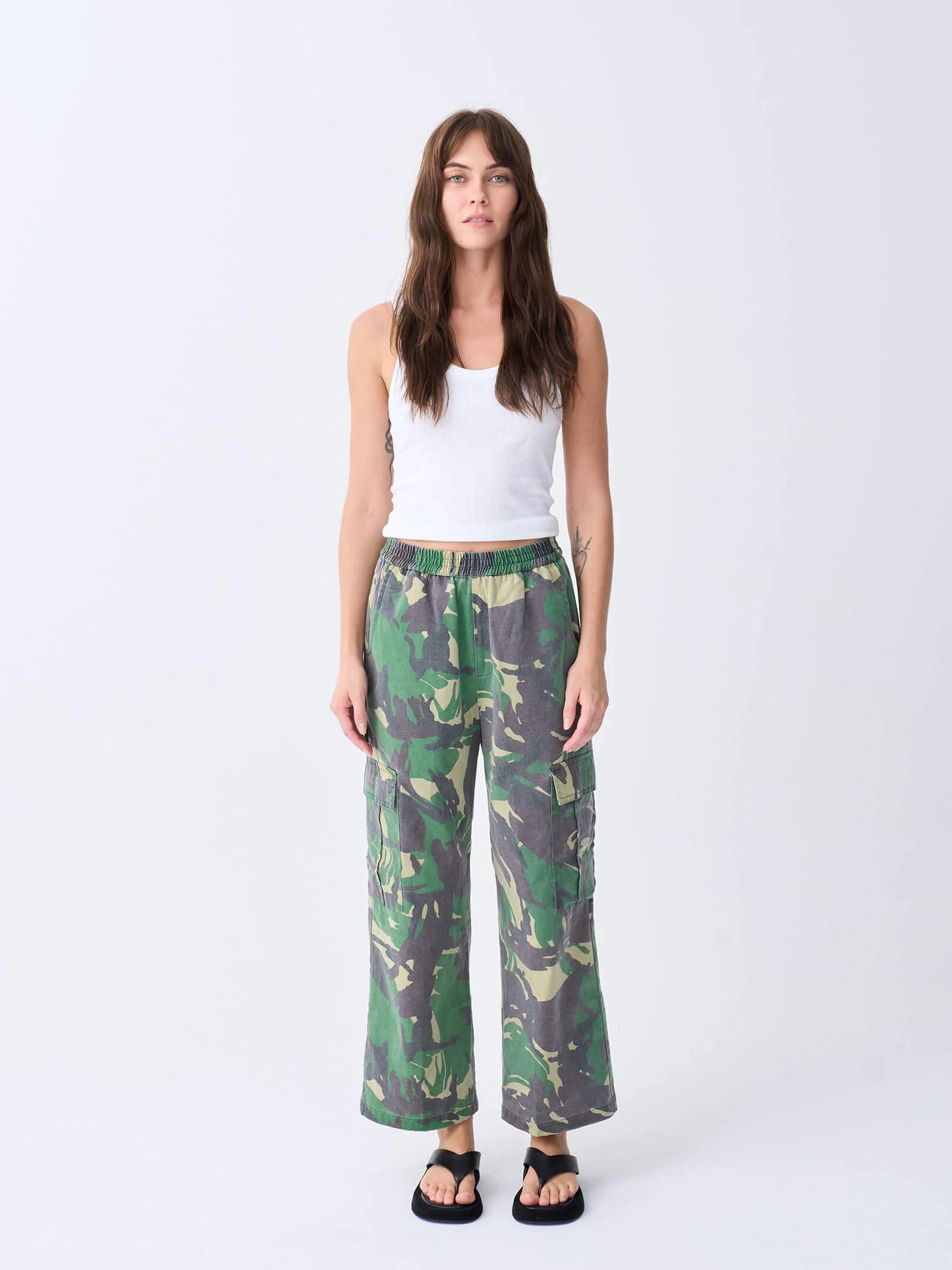 NEAR THE SEA - Cargo - Washed Army