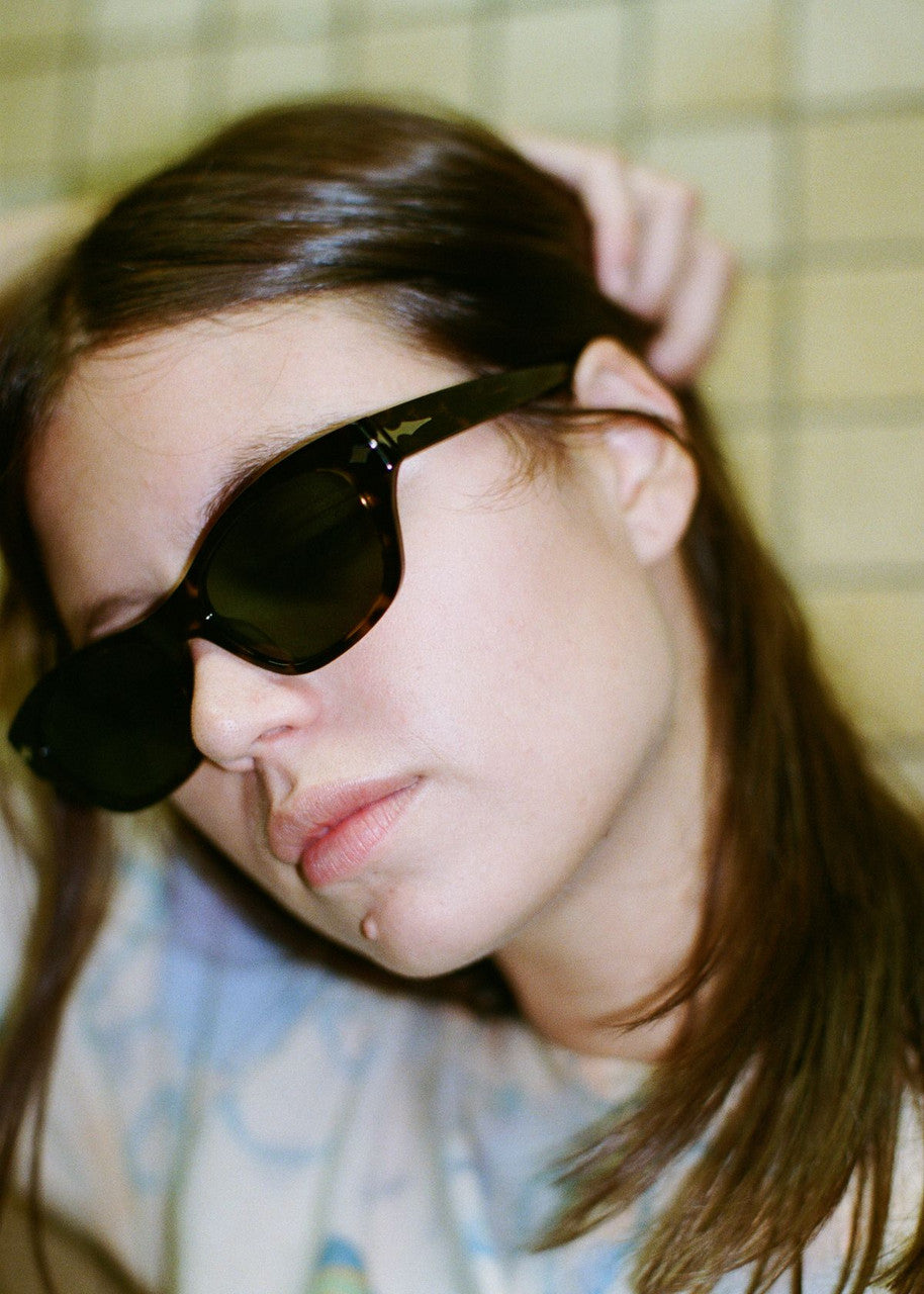 EPOKHE EYEWEAR - Frequency - Tortoise Polished / Green Polarized