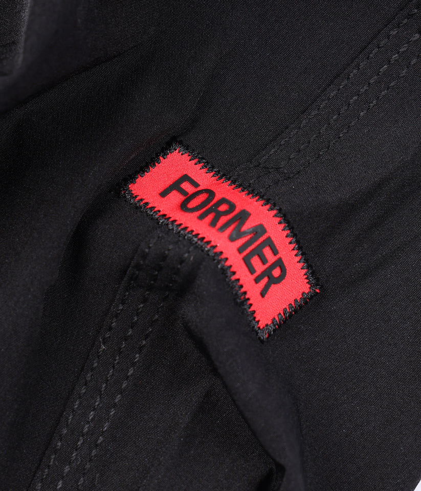 FORMER - CRUX 20" TRUNK // BLACK