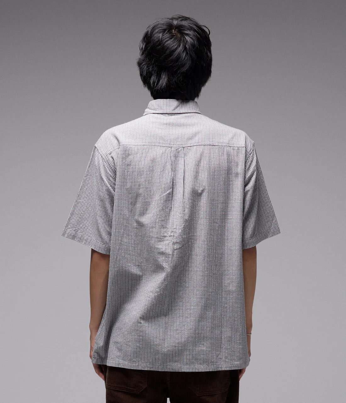 FORMER -  VIVIAN CHECK SS SHIRT // BLACK