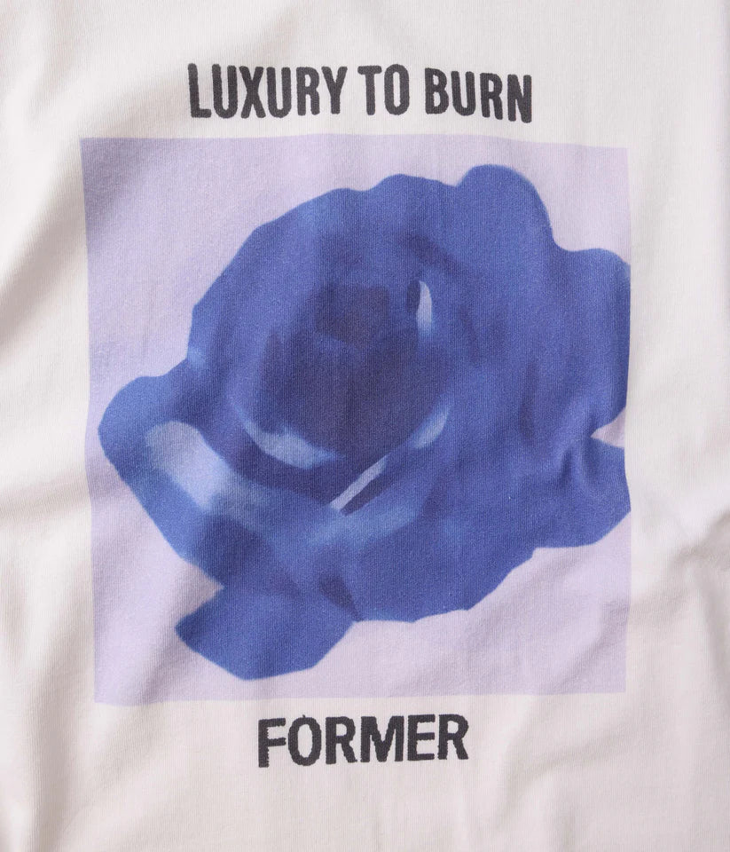 FORMER - ANOTHER FLOWER T-SHIRT // OYSTER