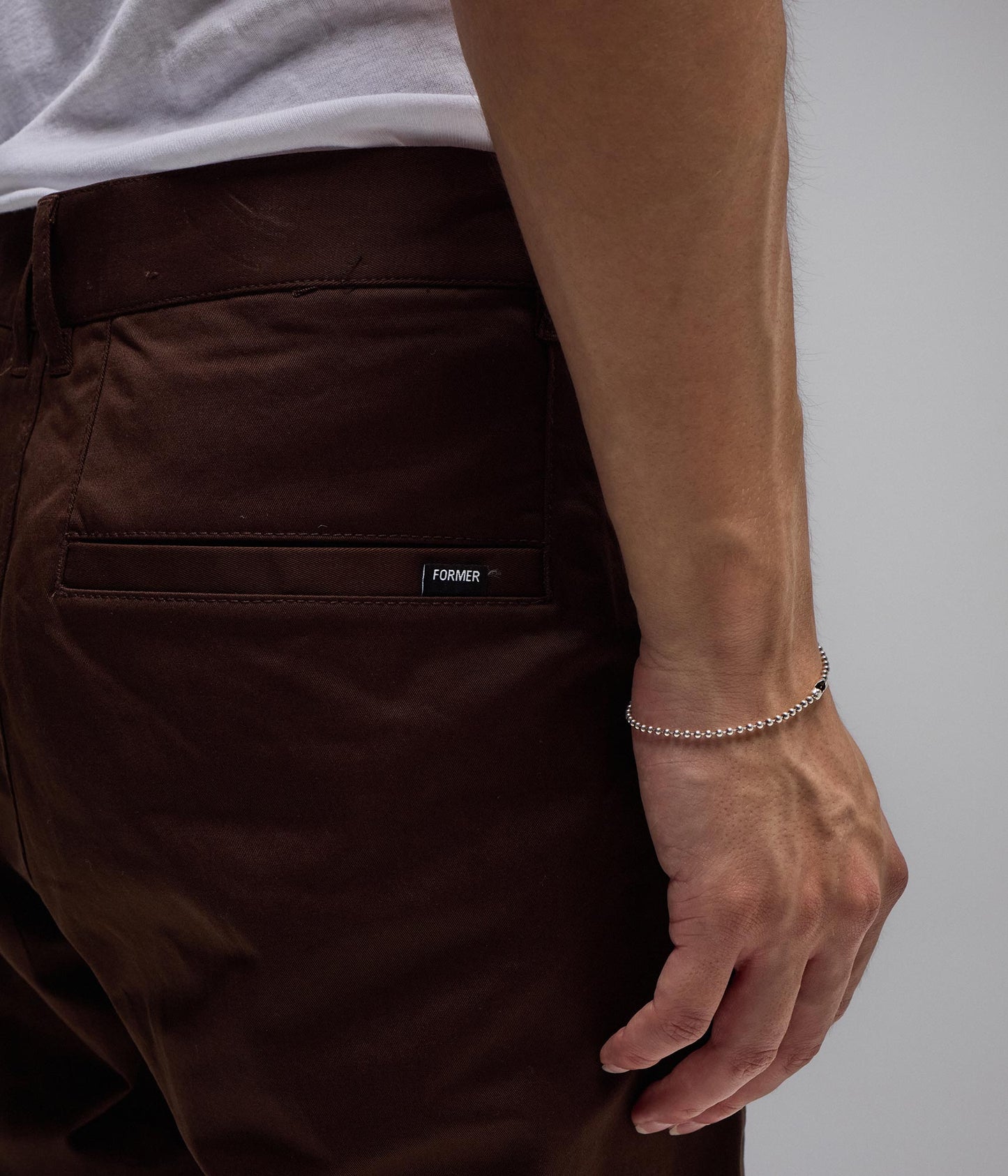 FORMER - LEGACY CHINO PANT - BROWN