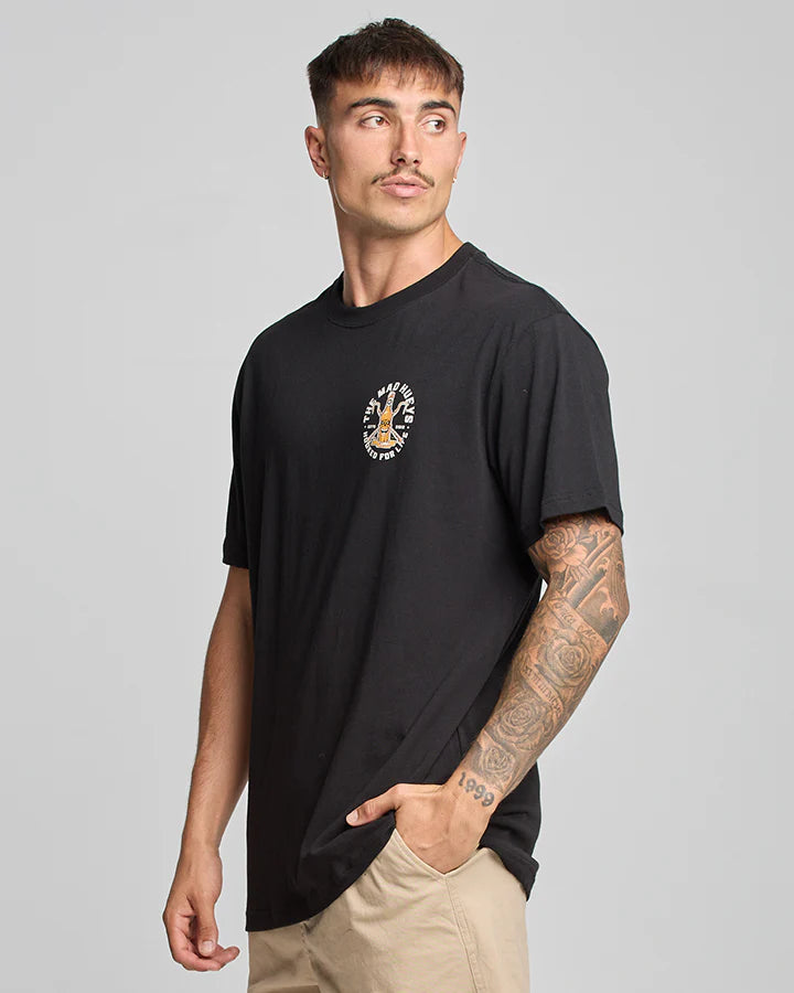 THE MAD HUEYS - Hooked For Life SS Tee - BLACK