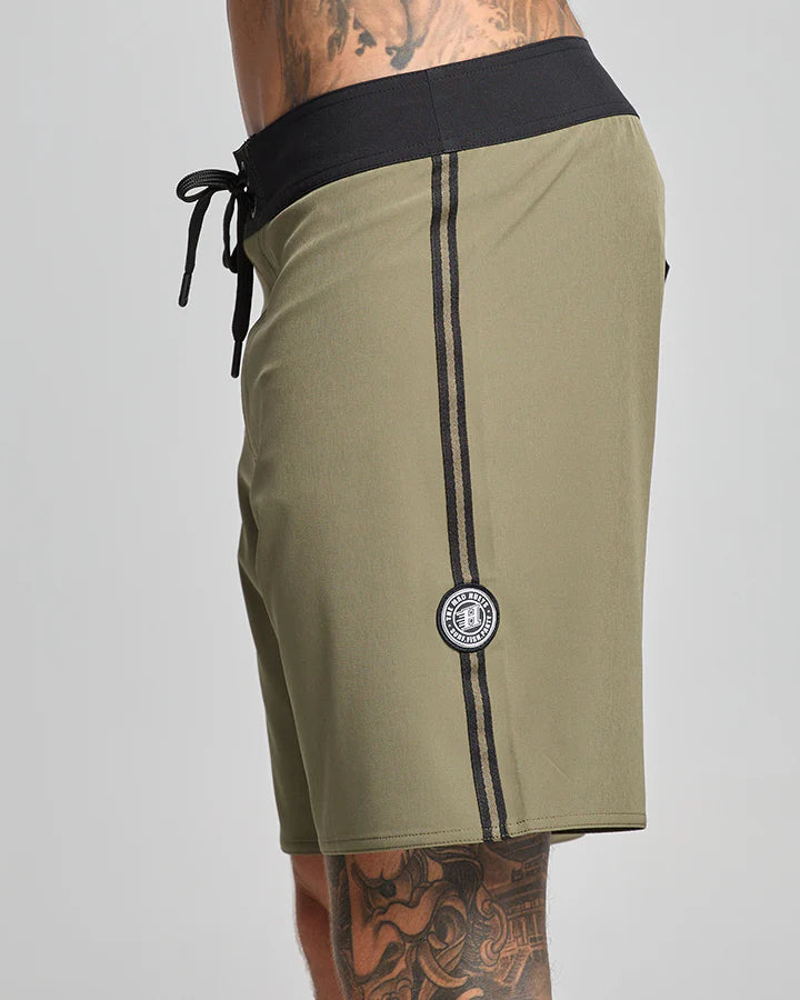 THE MAD HUEYS - Send It 18" Boardshort - Olive
