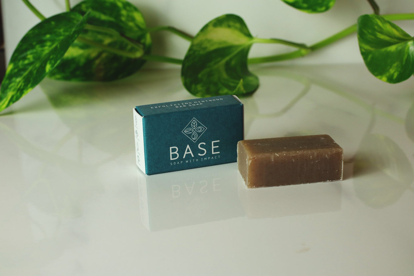 BASE SOAP - 5 mini soaps in travel tin