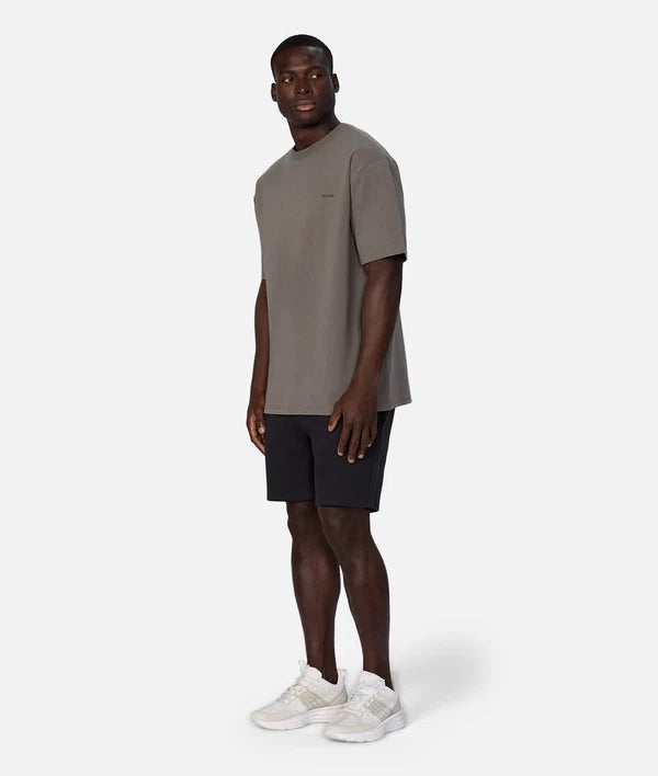 INDUSTIRE - The Newport Tee - LEAF