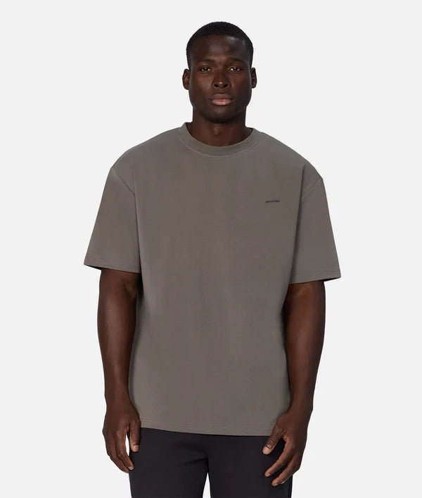INDUSTIRE - The Newport Tee - LEAF