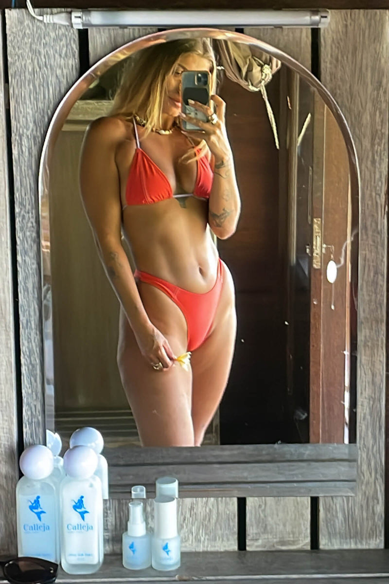 INNER RELM - Too Busy Triangle Top - Red