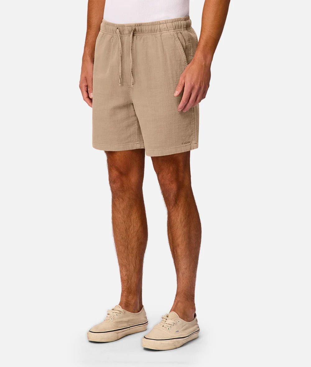 INDUSTRIE - The New Mallorca Short - OD WHEAT